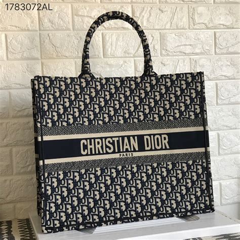 christian dior tote bag price qatar|Christian Dior tote bag unboxing.